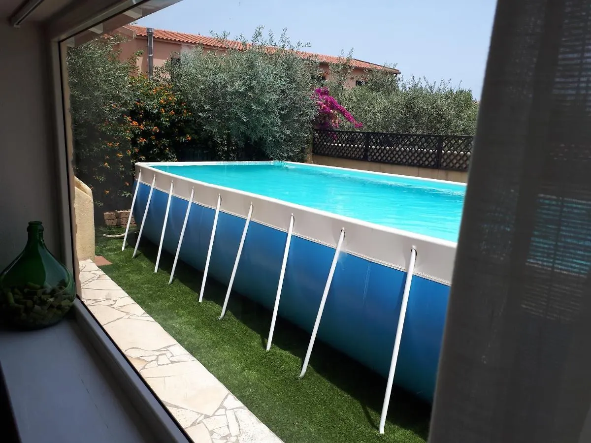 Villa Degli Ulivi Su Loi 0*,