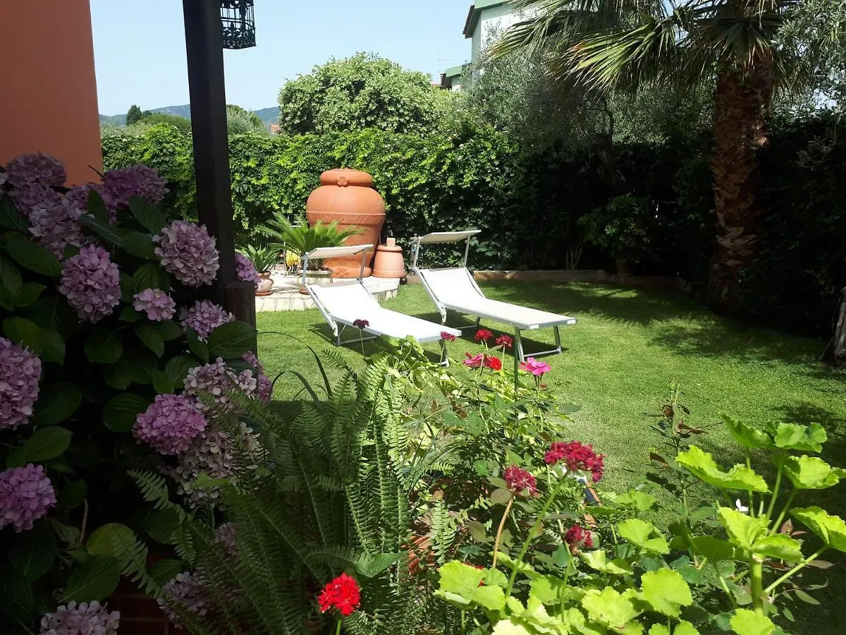 Holiday home Villa Degli Ulivi Su Loi